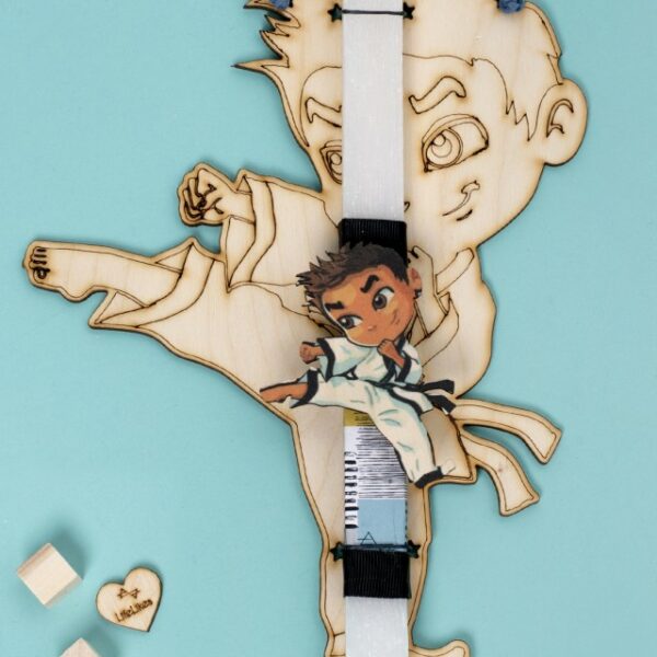 ‘Karate Kid’ Lamp