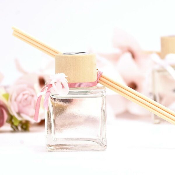 Favor box with English pear room aroma Favor box with English pear room aroma