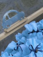 ”Little car in navy blue” ”Little car in navy blue”