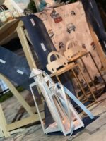 ”Little car in navy blue” ”Little car in navy blue”