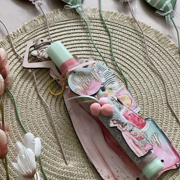 ”On Vacay” candle