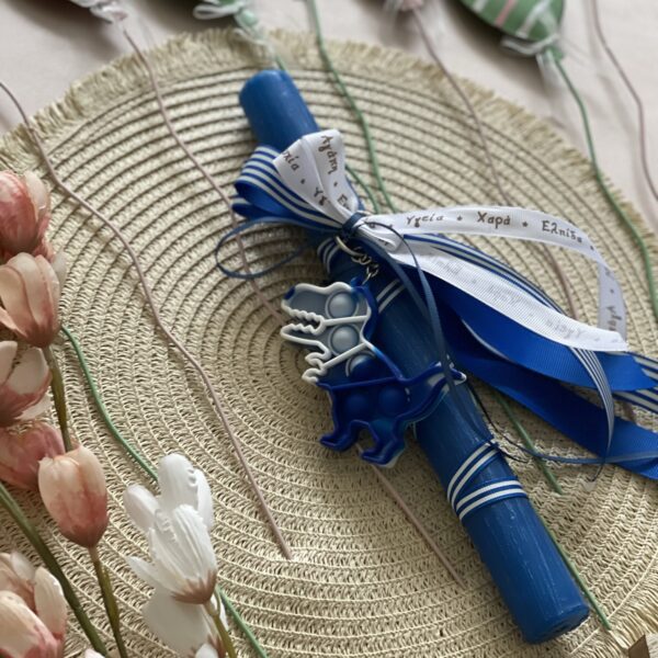 ”Pop it Dinosaur” candle