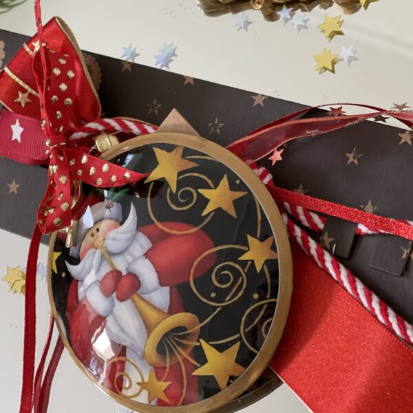 Γούρι Αγ.Βασίλης με τρομπέτα