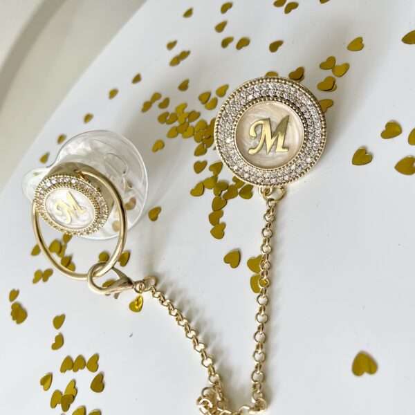 Πιπίλα Luxury Βάπτισης Λευκή Monogram