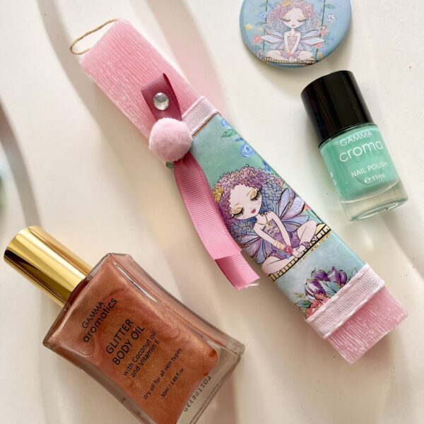 Λαμπάδα με καλλυντικά ”Girl”