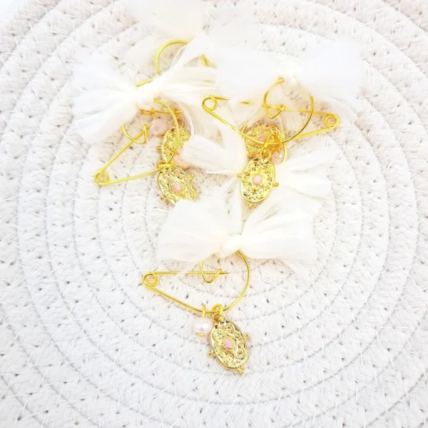 Μαρτυρικό πέτου παραμάνα με τούλι KYMI