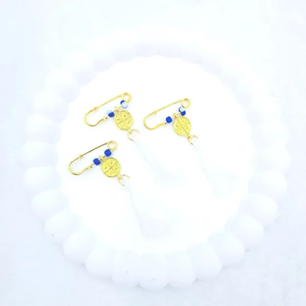 Μαρτυρικό πέτου με παραμάνα και λευκό φουντάκι kymi