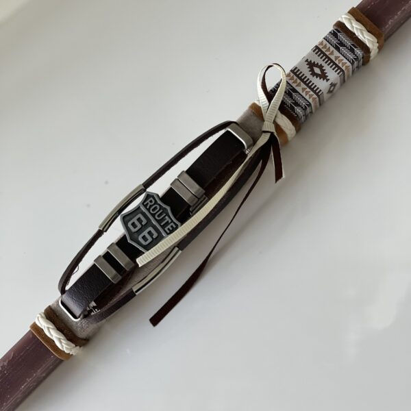 Εφηβική-Αντρική λαμπάδα  με βραχιόλι ”Route”