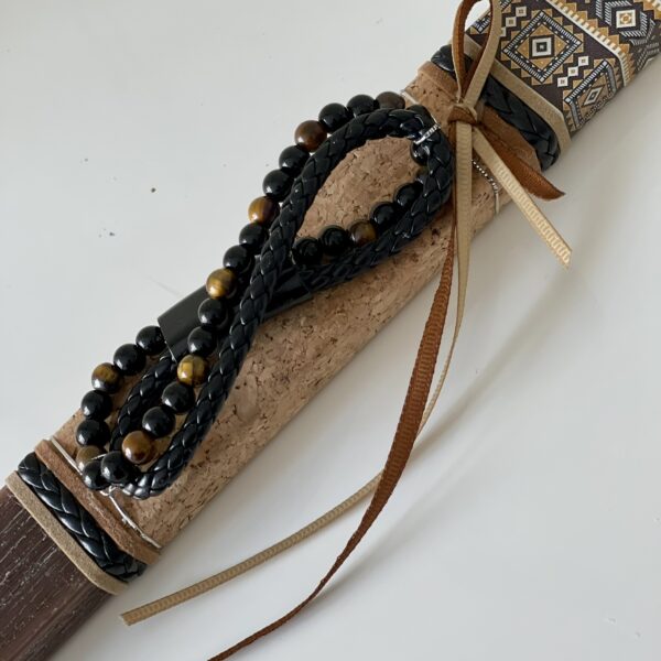 Εφηβική-Αντρική λαμπάδα με βραχιόλι με χάντρες