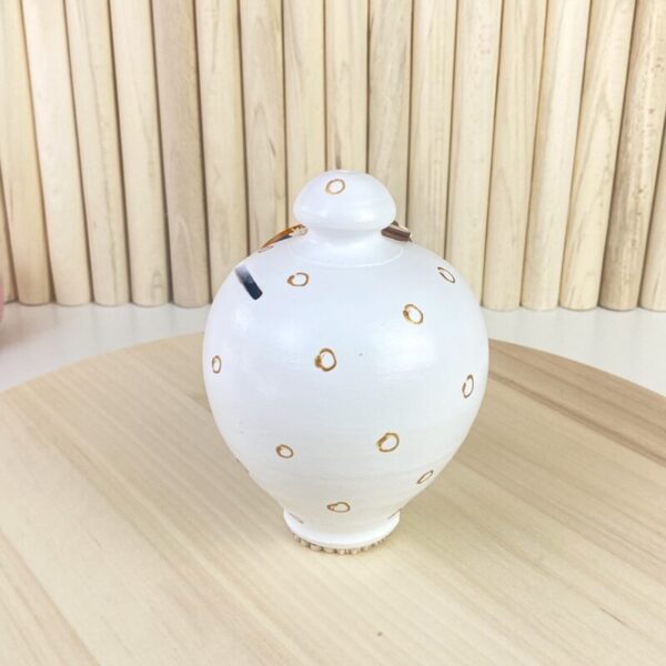 “Ceramic White Bank”