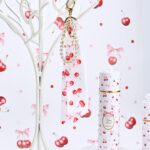 Μπομπονιέρα Charm με μαντιλάκι και πέρλες cherry