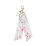 Μπομπονιέρα Charm με μαντιλάκι και πέρλες pink blossom