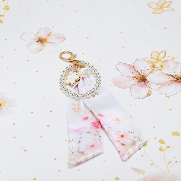 Μπομπονιέρα Charm με μαντιλάκι και πέρλες pink blossom