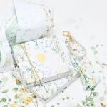 Μπομπονιέρα Charm με μαντιλάκι και πέρλες eden