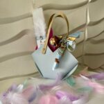 Λαμπάδα τύπου ”Tiffany’s ”με τσαντούλα