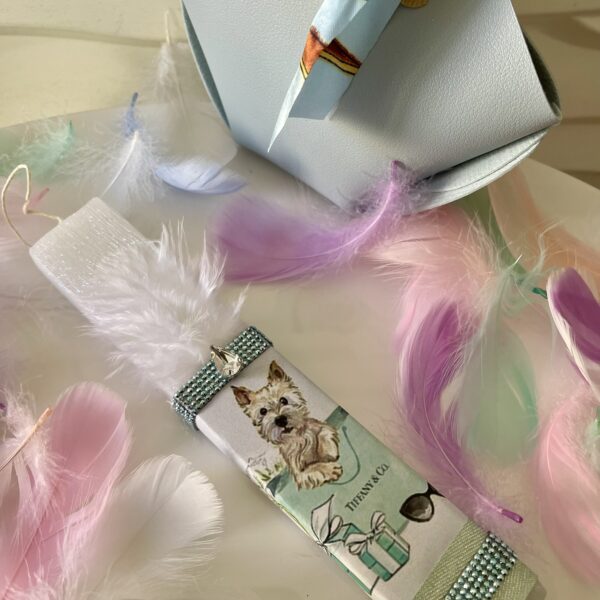 Λαμπάδα τύπου ”Tiffany’s ”με τσαντούλα