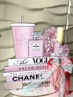 SET λαμπάδα και φιγούρα stand ”Vogue”