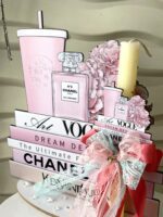 SET λαμπάδα και φιγούρα stand ”Vogue”