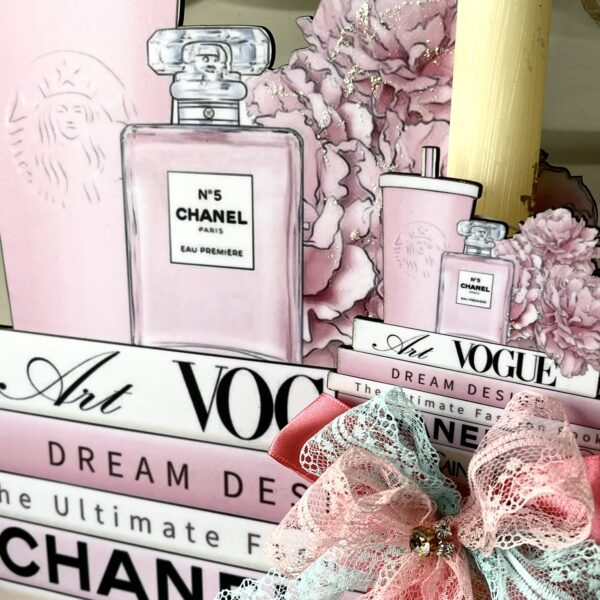 SET λαμπάδα και φιγούρα stand ”Vogue”