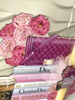 SET λαμπάδα και φιγούρα stand ”Dior”