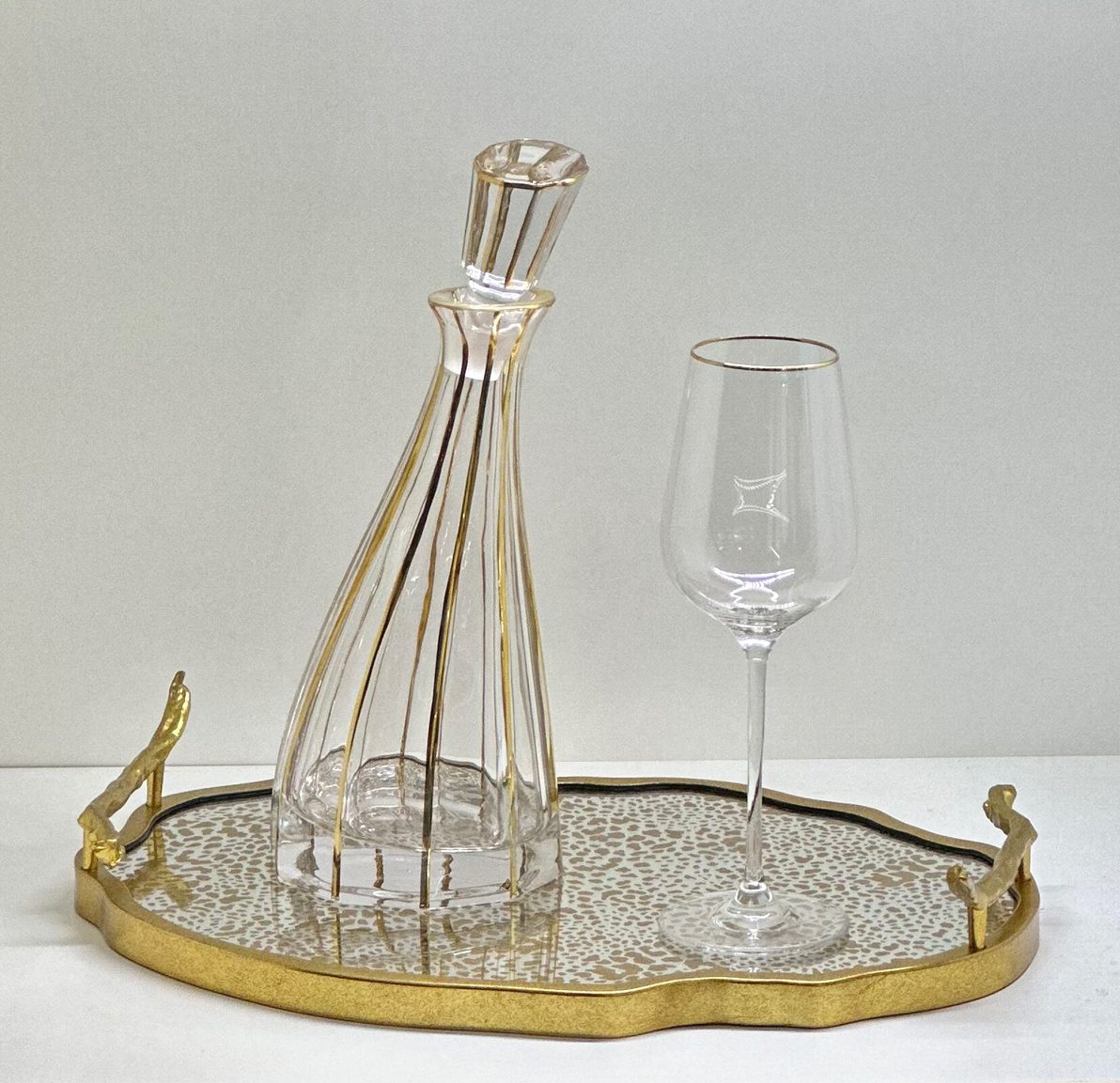 Σετ δίσκος ποτήρι και καράφα γάμου Σετ δίσκος ποτήρι και καράφα γάμου