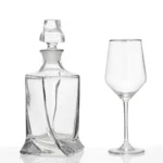 Σετ ποτηριού και καράφας γάμου